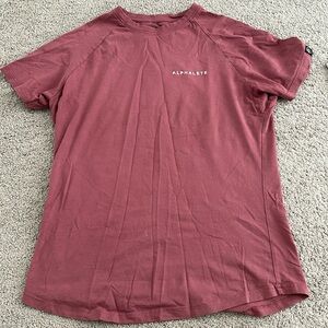 Alphalete t shirt